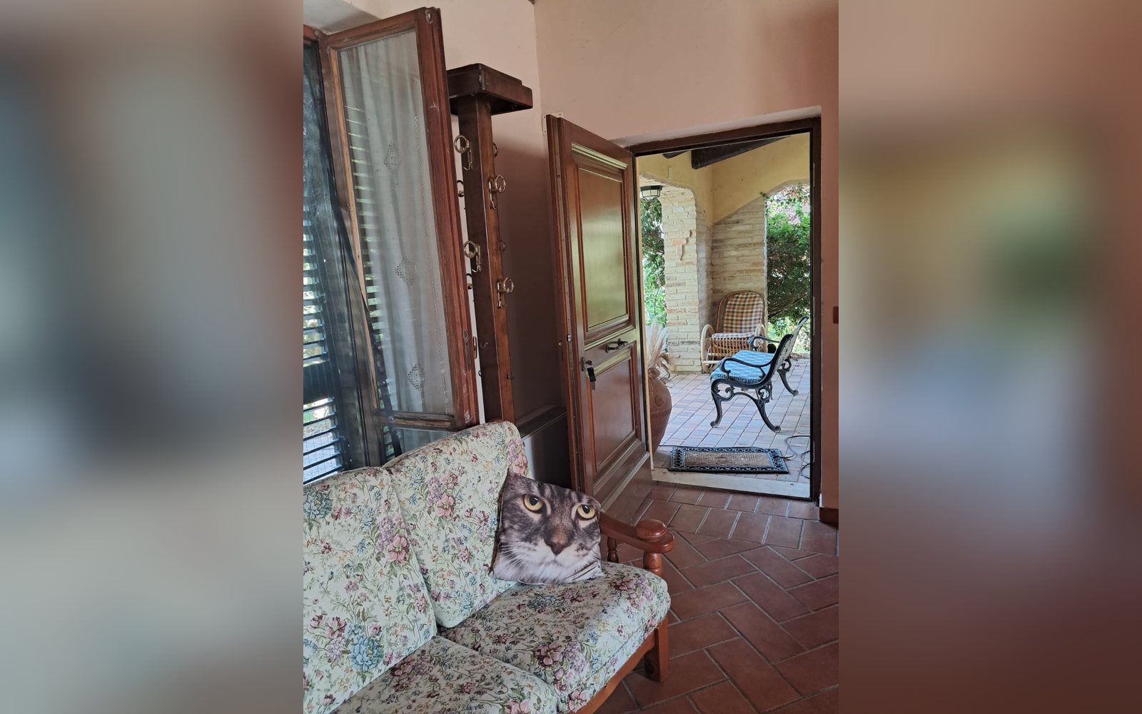 Fior di Loto Country & City — due alloggi a Macerata, campagna e centro, 